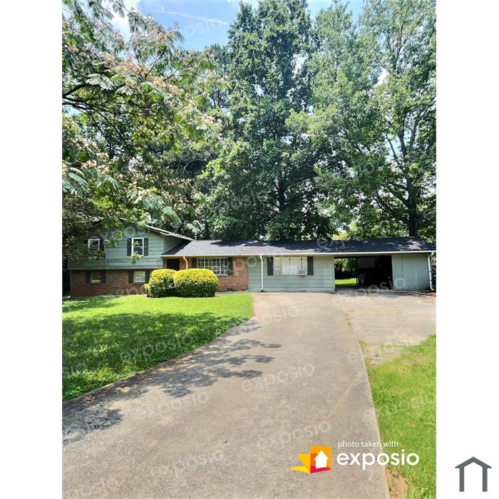 Riverdale Furnished Rooming House 